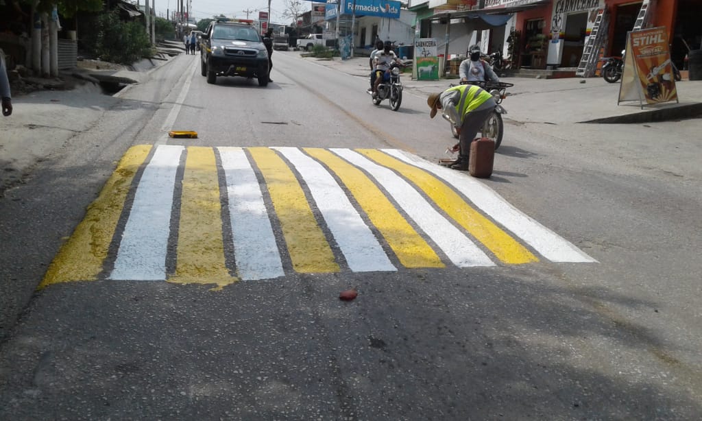 Municipalidad de El Chal, Petén Pinta túmulos.