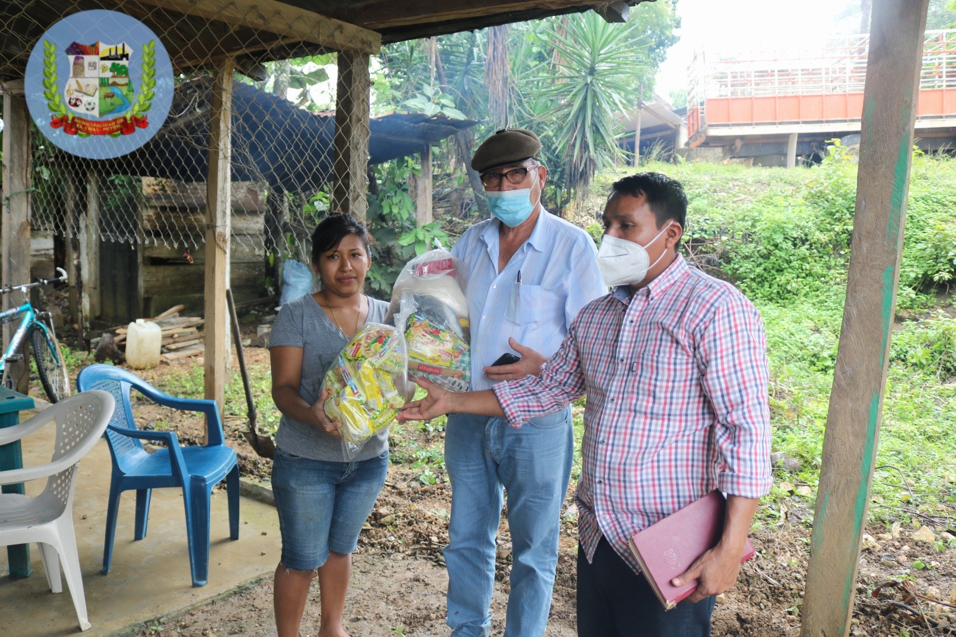 ENTREGA DE ASISTENCIA ALIMENTARIA EN COOPERATIVA LA AMISTAD Y COOPERATIVA LAS FLORES