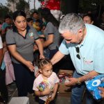 ENTREGA DE JUGUETES A NIÑOS CHALENCES