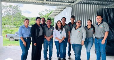 ¡TRABAJANDO POR EL FUTURO FORESTAL DE NUESTRO MUNICIPIO! ¡TRABAJANDO POR EL FUTURO FORESTAL DE NUESTRO MUNICIPIO!